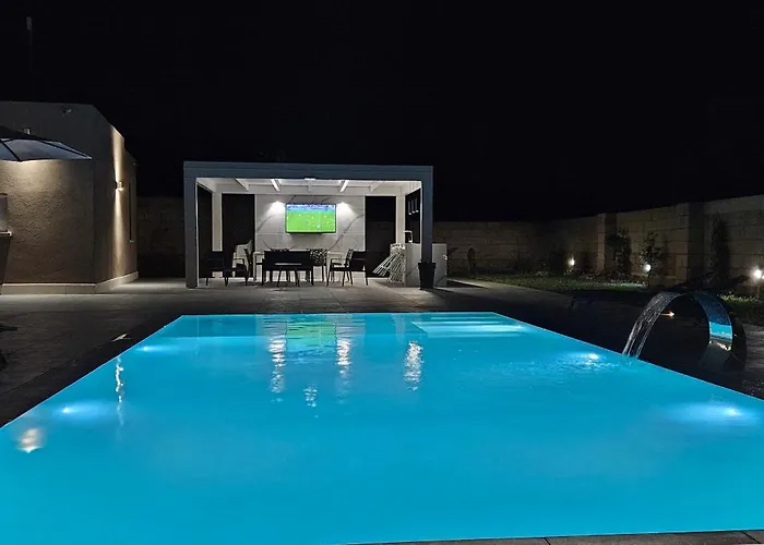 Astore * רופאנו